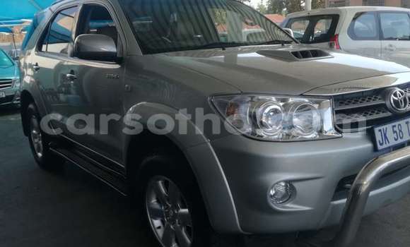 Buy Used Toyota Fortuner Silver Car in Maseru in Maseru Buy Used Toyota Fortuner Silver Car in Maseru in Maseru