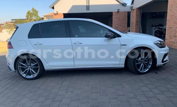Acheter Occasion Voiture Volkswagen Golf R Blanc à Maseru, Maseru Acheter Occasion Voiture Volkswagen Golf R Blanc à Maseru, Maseru