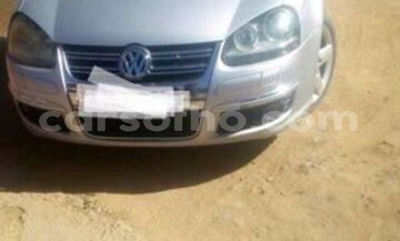Sayi Na hannu Volkswagen Jetta Silver Mota in Maseru a Maseru Sayi Na hannu Volkswagen Jetta Silver Mota in Maseru a Maseru