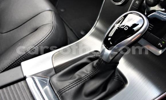 Acheter Occasion Voiture Volvo S60 Blanc à Maseru, Maseru Acheter Occasion Voiture Volvo S60 Blanc à Maseru, Maseru