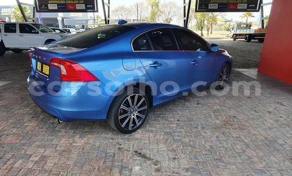 Acheter Occasion Voiture Volvo S60 Bleu à Maseru, Maseru Acheter Occasion Voiture Volvo S60 Bleu à Maseru, Maseru