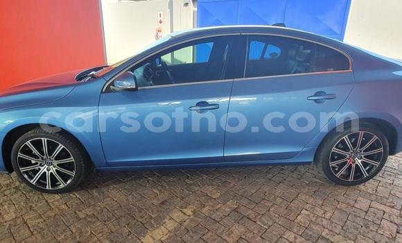 Acheter Occasion Voiture Volvo S60 Bleu à Maseru, Maseru Acheter Occasion Voiture Volvo S60 Bleu à Maseru, Maseru