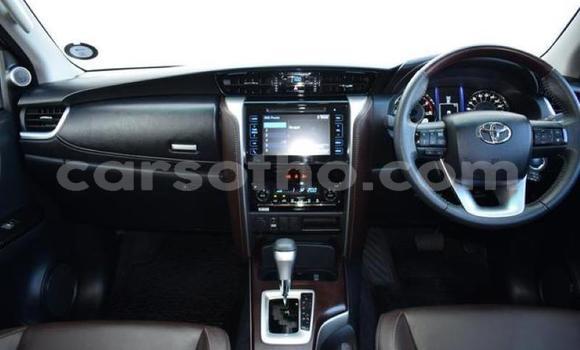 اشتري مستعمل Toyota Fortuner Silver سيارة في Maseru في Maseru اشتري مستعمل Toyota Fortuner Silver سيارة في Maseru في Maseru