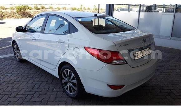Buy Used Hyundai Accent White Car in Maseru in Maseru Buy Used Hyundai Accent White Car in Maseru in Maseru