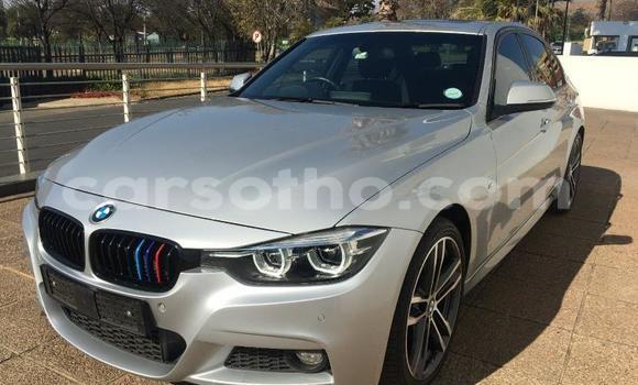 Acheter Occasion Voiture BMW 3–Series Rouge à Maseru, Maseru Acheter Occasion Voiture BMW 3–Series Rouge à Maseru, Maseru