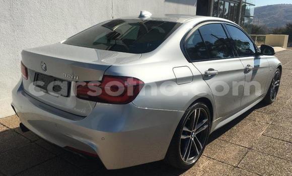 Acheter Occasion Voiture BMW 3–Series Rouge à Maseru, Maseru Acheter Occasion Voiture BMW 3–Series Rouge à Maseru, Maseru