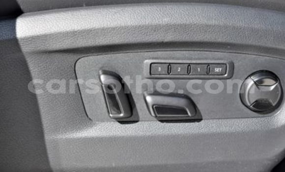 Acheter Occasion Voiture Volkswagen Karmann-Ghia Blanc à Maseru, Maseru Acheter Occasion Voiture Volkswagen Karmann-Ghia Blanc à Maseru, Maseru