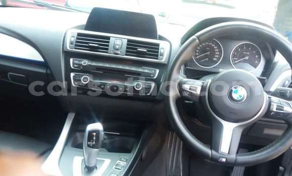 Acheter Occasion Voiture BMW 1–Series Bleu à Maseru, Maseru Acheter Occasion Voiture BMW 1–Series Bleu à Maseru, Maseru