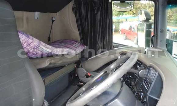 Sayi Na hannu Scania R420 White Babbar mota in Maputsoe a Leribe Sayi Na hannu Scania R420 White Babbar mota in Maputsoe a Leribe