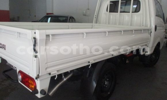 Buy Used Hyundai H200 White Truck in Maseru in Maseru Buy Used Hyundai H200 White Truck in Maseru in Maseru