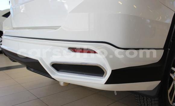 Buy Used Toyota Fortuner White Car in Maseru in Maseru Buy Used Toyota Fortuner White Car in Maseru in Maseru