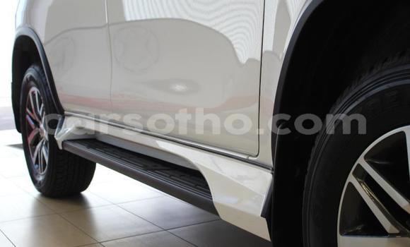 Buy Used Toyota Fortuner White Car in Maseru in Maseru Buy Used Toyota Fortuner White Car in Maseru in Maseru