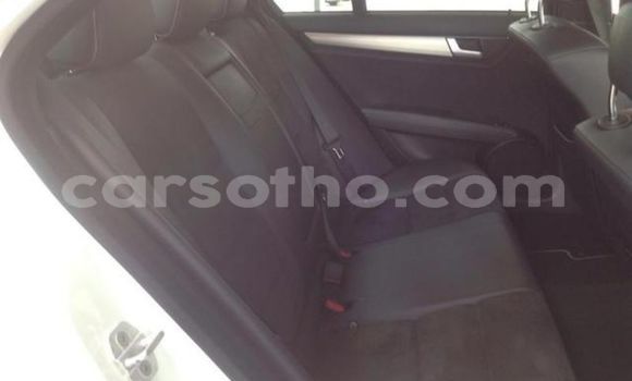 Buy Used Mercedes-Benz C-klasse White Car in Maseru in Maseru Buy Used Mercedes-Benz C-klasse White Car in Maseru in Maseru