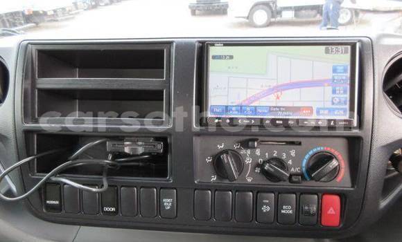 اشتري مستعمل Toyota Dyna White سيارة في Butha–Buthe في Thaba-Tseka اشتري مستعمل Toyota Dyna White سيارة في Butha–Buthe في Thaba-Tseka