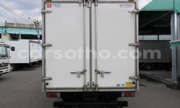 اشتري مستعمل Toyota Dyna White سيارة في Butha–Buthe في Thaba-Tseka اشتري مستعمل Toyota Dyna White سيارة في Butha–Buthe في Thaba-Tseka