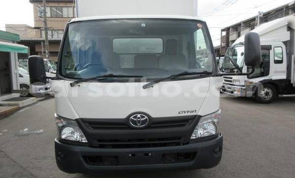 اشتري مستعمل Toyota Dyna White سيارة في Butha–Buthe في Thaba-Tseka اشتري مستعمل Toyota Dyna White سيارة في Butha–Buthe في Thaba-Tseka