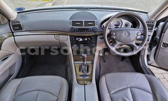 Sayi Na hannu Mercedes-Benz E-klasse AMG Silver Mota in Butha–Buthe a Thaba-Tseka Sayi Na hannu Mercedes-Benz E-klasse AMG Silver Mota in Butha–Buthe a Thaba-Tseka