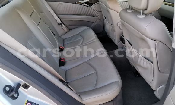 Sayi Na hannu Mercedes-Benz E-klasse AMG Silver Mota in Butha–Buthe a Thaba-Tseka Sayi Na hannu Mercedes-Benz E-klasse AMG Silver Mota in Butha–Buthe a Thaba-Tseka