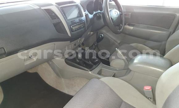 اشتري مستعمل Toyota Hilux Silver سيارة في Maseru في Maseru اشتري مستعمل Toyota Hilux Silver سيارة في Maseru في Maseru