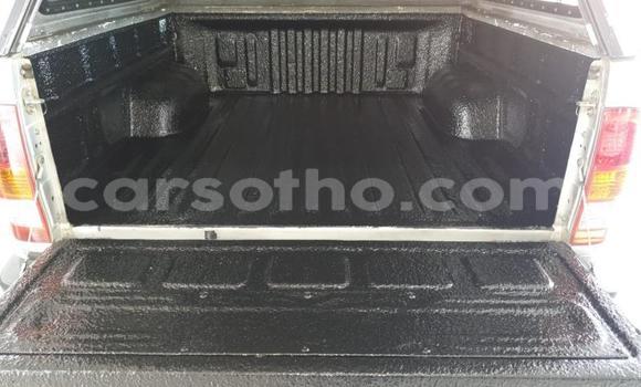 اشتري مستعمل Toyota Hilux Silver سيارة في Maseru في Maseru اشتري مستعمل Toyota Hilux Silver سيارة في Maseru في Maseru