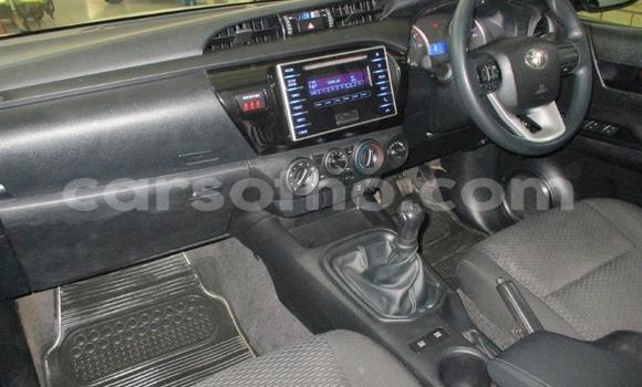 Acheter Occasion Voiture Toyota Hilux Blanc à Maseru, Maseru Acheter Occasion Voiture Toyota Hilux Blanc à Maseru, Maseru