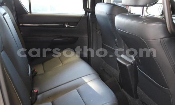 Buy Used Toyota Hilux Silver Car in Maseru in Maseru Buy Used Toyota Hilux Silver Car in Maseru in Maseru