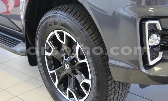 Buy Used Toyota Hilux Silver Car in Maseru in Maseru Buy Used Toyota Hilux Silver Car in Maseru in Maseru