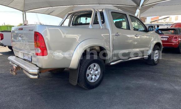 Acheter Occasion Voiture Toyota Hilux Gris à Import - Dubai, Maseru Acheter Occasion Voiture Toyota Hilux Gris à Import - Dubai, Maseru