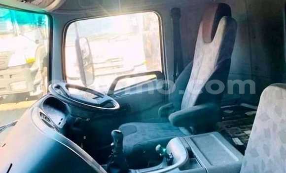 Acheter Occasion Utilitaire Nissan UD Blanc à Maseru, Maseru Acheter Occasion Utilitaire Nissan UD Blanc à Maseru, Maseru