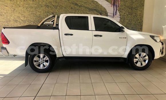 Buy Used Toyota Hilux White Car in Butha Buthe in Butha-Buthe Buy Used Toyota Hilux White Car in Butha Buthe in Butha-Buthe