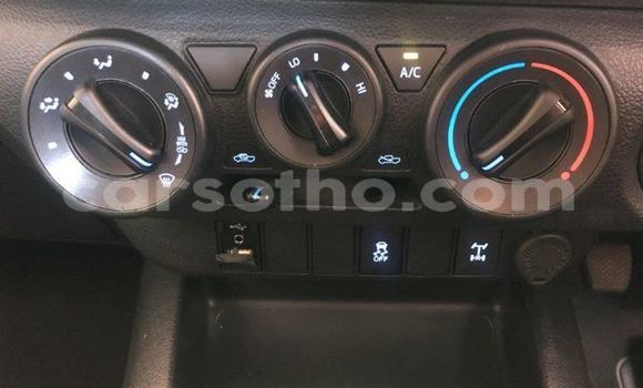 Buy Used Toyota Hilux White Car in Butha Buthe in Butha-Buthe Buy Used Toyota Hilux White Car in Butha Buthe in Butha-Buthe