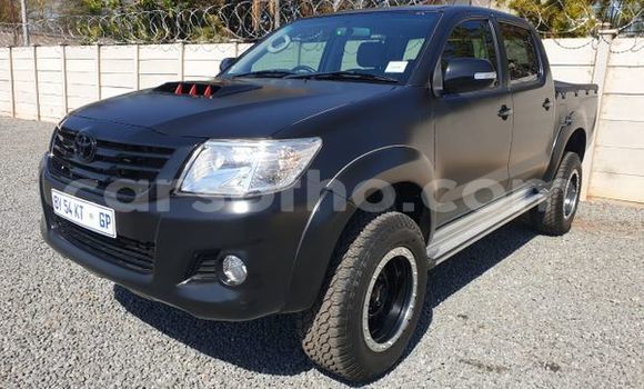 Buy Used Toyota Hilux Black Car in Butha Buthe in Butha-Buthe Buy Used Toyota Hilux Black Car in Butha Buthe in Butha-Buthe