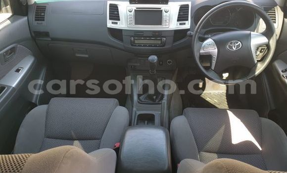 Buy Used Toyota Hilux Black Car in Butha Buthe in Butha-Buthe Buy Used Toyota Hilux Black Car in Butha Buthe in Butha-Buthe