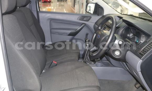 Acheter Occasion Voiture Ford Ranger Blanc à Butha–Buthe, Thaba-Tseka Acheter Occasion Voiture Ford Ranger Blanc à Butha–Buthe, Thaba-Tseka