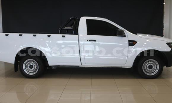 Acheter Occasion Voiture Ford Ranger Blanc à Butha–Buthe, Thaba-Tseka Acheter Occasion Voiture Ford Ranger Blanc à Butha–Buthe, Thaba-Tseka