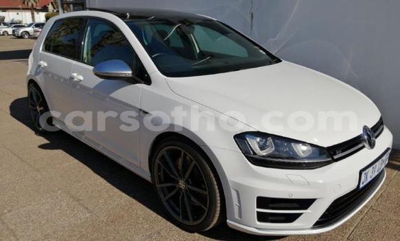 Buy Used Volkswagen Golf R White Car in Maseru in Maseru Buy Used Volkswagen Golf R White Car in Maseru in Maseru