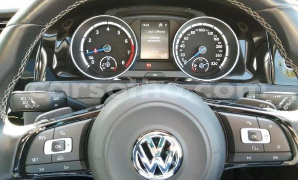 Buy Used Volkswagen Golf R White Car in Maseru in Maseru Buy Used Volkswagen Golf R White Car in Maseru in Maseru