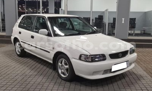 Sayi Na hannu Toyota T100 White Mota in Maseru a Maseru Sayi Na hannu Toyota T100 White Mota in Maseru a Maseru