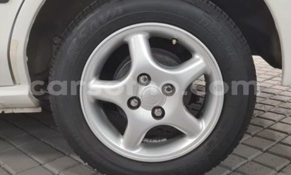 Sayi Na hannu Toyota T100 White Mota in Maseru a Maseru Sayi Na hannu Toyota T100 White Mota in Maseru a Maseru