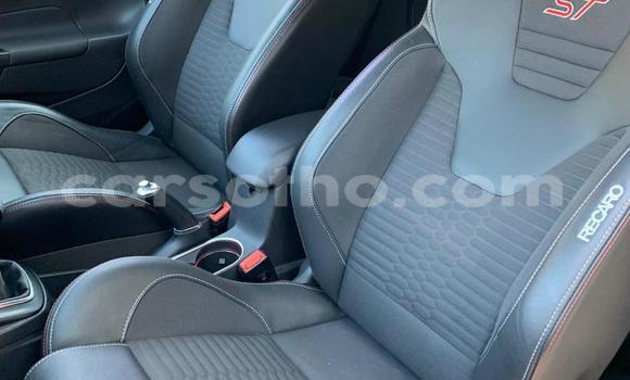 Sayi Na hannu Ford Fiesta ST Silver Mota in Mafeteng a Mafeteng Sayi Na hannu Ford Fiesta ST Silver Mota in Mafeteng a Mafeteng