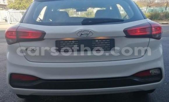 Buy Used Hyundai i20 White Car in Maseru in Maseru Buy Used Hyundai i20 White Car in Maseru in Maseru