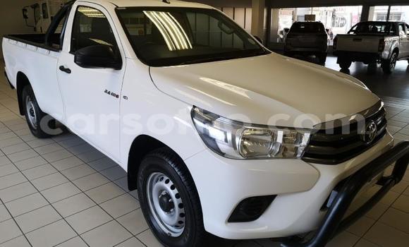 Acheter Occasion Voiture Toyota Hilux Blanc à Import - Dubai, Maseru Acheter Occasion Voiture Toyota Hilux Blanc à Import - Dubai, Maseru