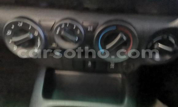 Acheter Occasion Voiture Toyota Hilux Blanc à Import - Dubai, Maseru Acheter Occasion Voiture Toyota Hilux Blanc à Import - Dubai, Maseru