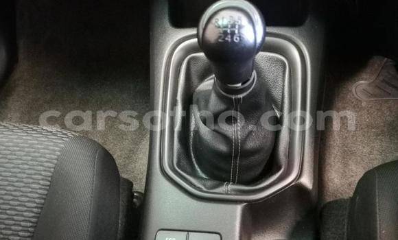 Acheter Occasion Voiture Toyota Hilux Blanc à Import - Dubai, Maseru Acheter Occasion Voiture Toyota Hilux Blanc à Import - Dubai, Maseru