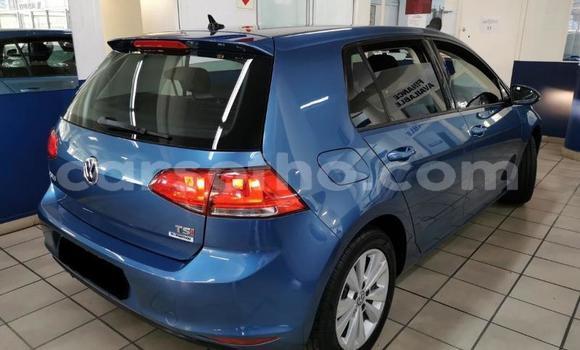 Acheter Occasion Voiture Volkswagen Polo Bleu à Import - Dubai, Maseru Acheter Occasion Voiture Volkswagen Polo Bleu à Import - Dubai, Maseru