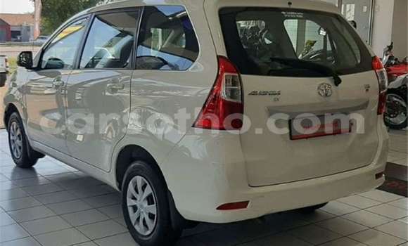 Buy Used Toyota Avanza White Car in Maseru in Maseru Buy Used Toyota Avanza White Car in Maseru in Maseru