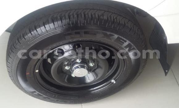 Acheter Occasion Voiture Hyundai H200 Blanc à Maseru, Maseru Acheter Occasion Voiture Hyundai H200 Blanc à Maseru, Maseru