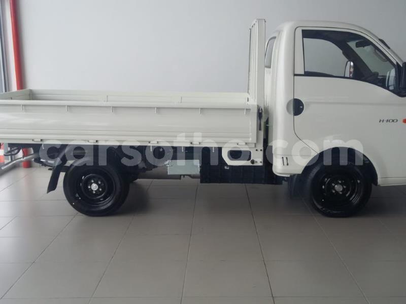 Big with watermark hyundai h200 maseru maseru 18647