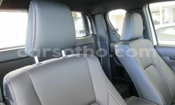 Acheter Occasion Voiture Toyota Hilux Blanc à Maseru, Maseru Acheter Occasion Voiture Toyota Hilux Blanc à Maseru, Maseru