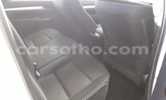Buy Used Toyota Hilux White Car in Maseru in Maseru Buy Used Toyota Hilux White Car in Maseru in Maseru